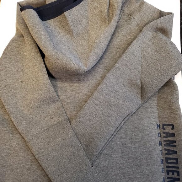 NHL Montreal Canadiens Drop Kick Jacket Womens L Grey Touch by Alyssa Mi… - Picture 6 of 7
